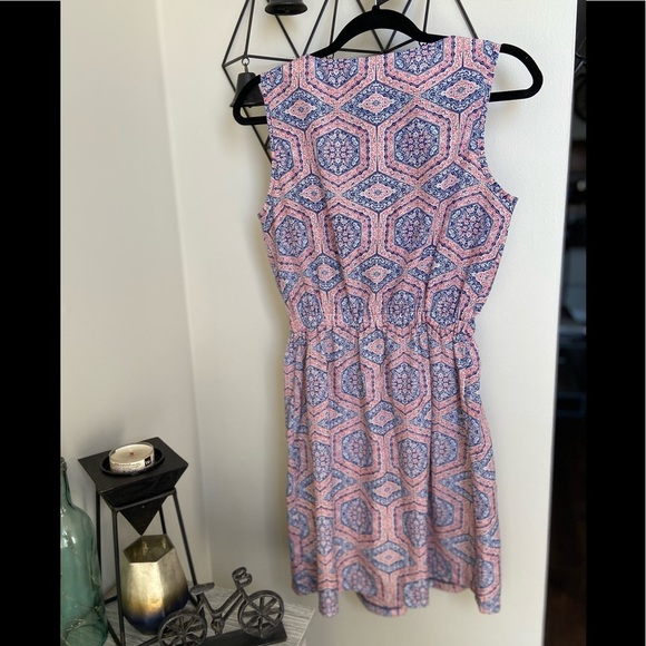 π Suzy Shier | Lightweight Sundress - Picture 2 of 2